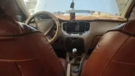 كيا ريو 2010
