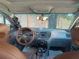 كيا ريو 2011 للبيع