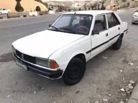 بيجو 305 GLX 1984