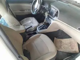 Hyundai Elantra 2018