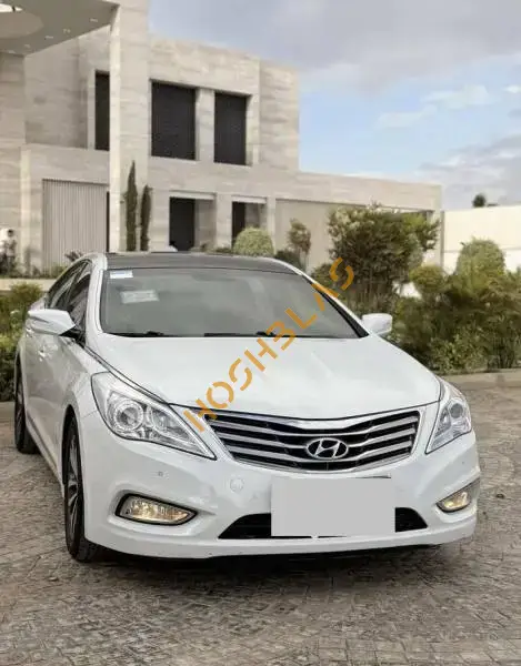هواندي ازيرا 2013 للبيع