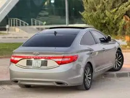 هيونداي أزيرا 2011 للبيع