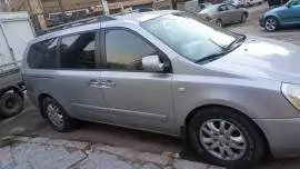 كيا كرنفال 2006