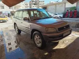 تويوتا رافور 1997, دمشق