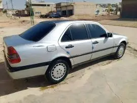 Mercedes C180 2001 for sale, Damascus