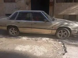 مازدا 929 موديل 1983