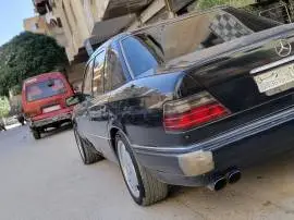 مرسيدس 320 1990
