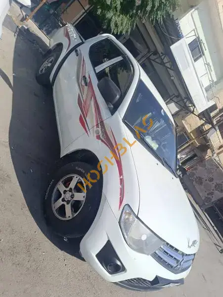 Mitsubishi Pickup 2015
