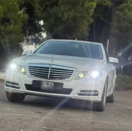 Mercedes Benz E300 2011