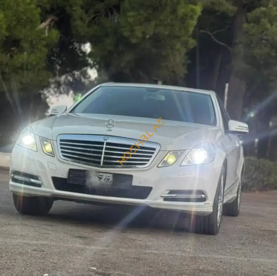 Mercedes Benz E300 2011