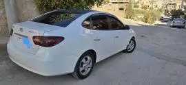 2011 Hyundai Avante in White