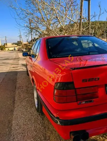BMW 520 1994, Homs