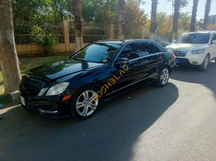 Mercedes E350 6 Cylinder 2015, Damascus