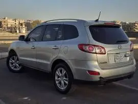 Hyundai Santa Fe 2010 for sale, Damascus