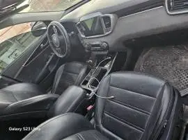 كيا سيرنتو 2015