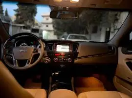 كيا كادينزا 2012, حمص