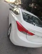 هيونداي أفانتي 2013