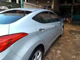 هيونداي النترا 2012