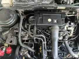 هيونداي GLX 2004, حماة