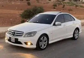 Mercedes C200 2011, Idlib