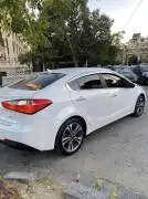 كيا سيراتو 2010