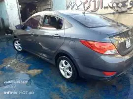 Hyundai Accent 2012