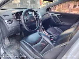 Hyundai Elantra 2011