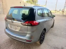 Opel Zafira Turbo 2014, Damascus