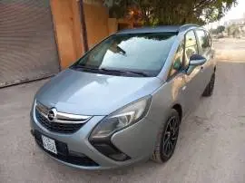 Opel Zafira Turbo 2014, Damascus
