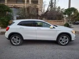 Mercedes GLA250 2018