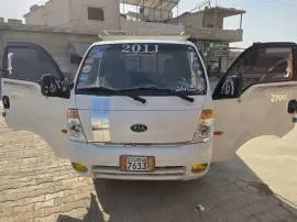 كيا بانكو 2011