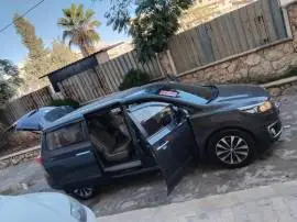 كيا كرنفال 2017