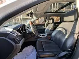 كاديلاك SRX 2010