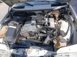 Mercedes e230 1984, Damascus