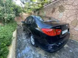 هيونداي أفانتي 2007