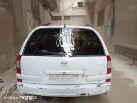 أوبل أوميكا 1998