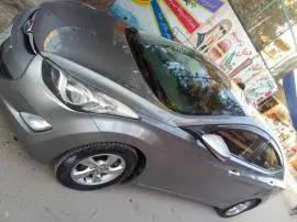 هونداي افانتي 2011, حلب