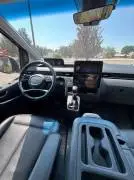 Hyundai Staria 2022, Damascus