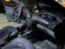 بيجو 206 2000, حلب