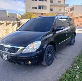 كيا كرنفال 2012