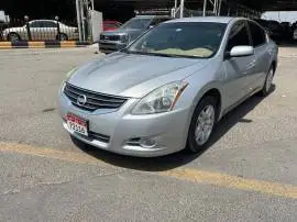 Nissan Altima 2012