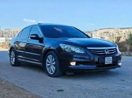 هوندا اكورد 2012, دمشق