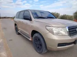 Toyota Land Cruiser 2011, Idlib