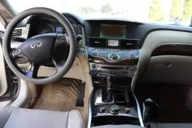 Infiniti M37x 2013, Damascus