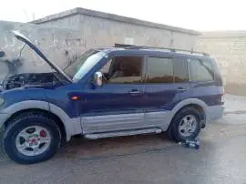 Mitsubishi Pajero 2002