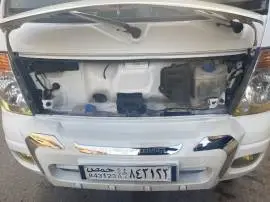 Kia 4000 Model 2007, Homs