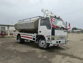 كيا موديل 2006